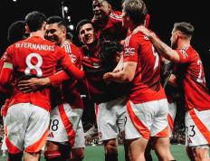 IM体育网页版登录入口-英勇之战：热刺击败曼联晋级联赛的简单介绍