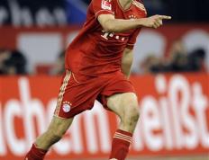 IM体育数据分析平台-德国鏖战罗马，穆勒刷新纪录