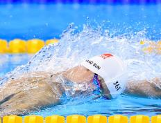 IM体育官网-灰熊鏖战步行者，塔图姆带动全队节奏，一场团队篮球的胜利启示