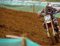 IM体育数据分析平台-哈利伯顿生涯之夜，深圳队争冠战险胜公牛