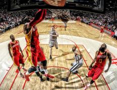 IM体育动画直播通道-绿茵场外的逆袭，当葡萄牙足球精神点燃乒乓战魂—记奥恰洛夫的火热状态与竞技启示