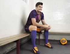 IM体育官网入口-拉文狂飙40分难救主，广州队末节逆转险胜国王