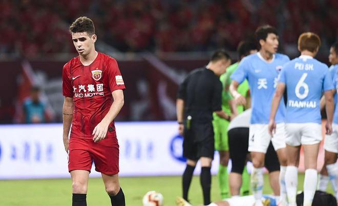 IM体育赛事直播入口-天津天海在主场被逼平，积分榜位置动摇