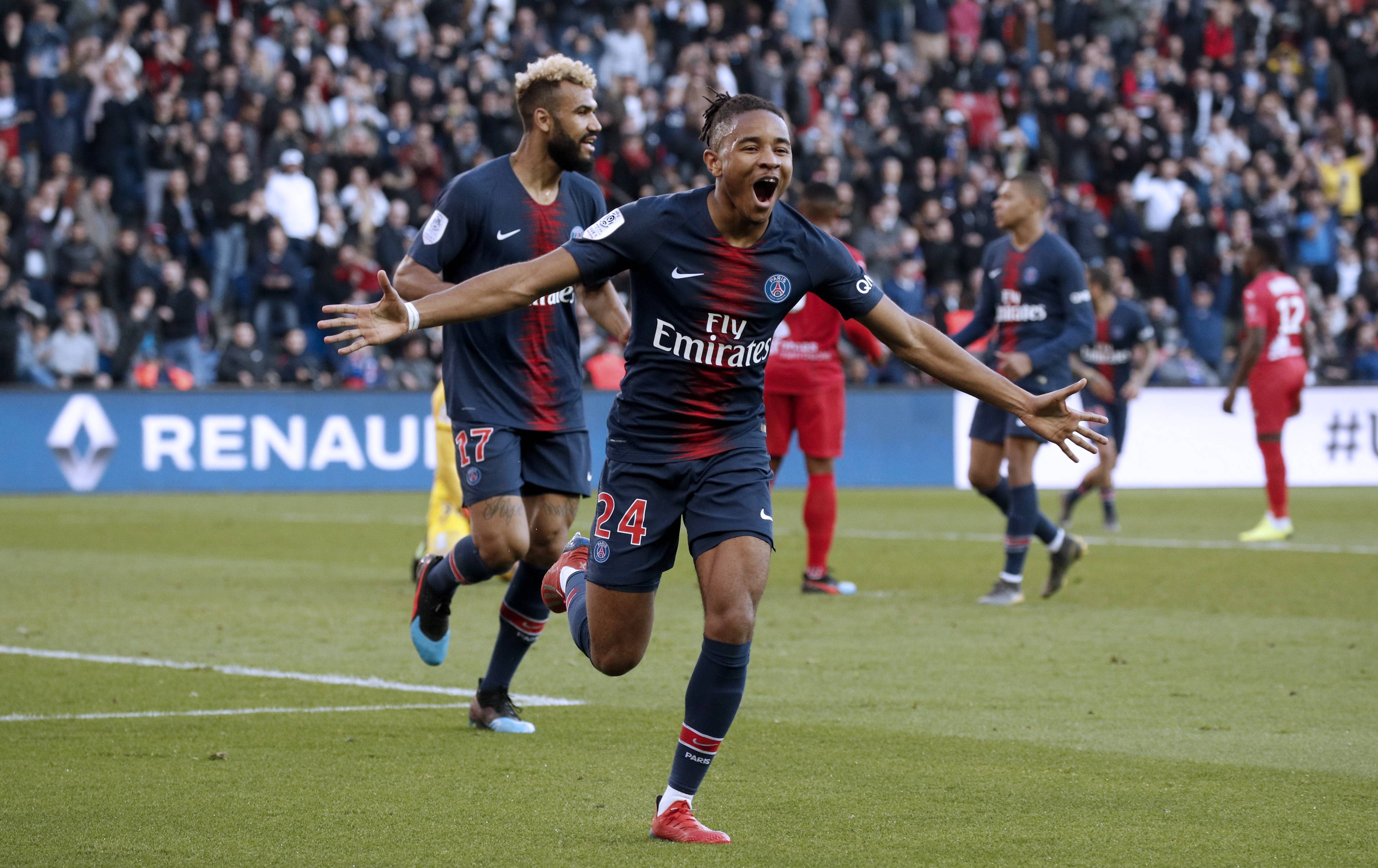 IM体育赛事直播入口-包含巴黎圣日耳曼被逆转，遭遇失利的词条