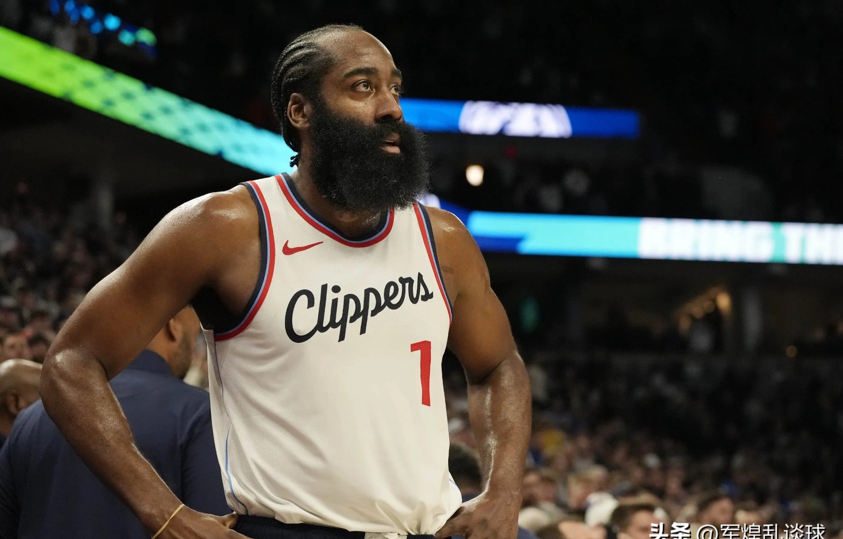 IM体育动画直播通道-火箭客场大胜湖人，哈登砍下+分表现抢镜的简单介绍