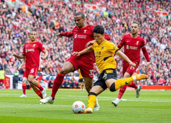 IM体育数据分析平台-利物浦三球击败莱切斯特城，领先优势继续扩大的简单介绍