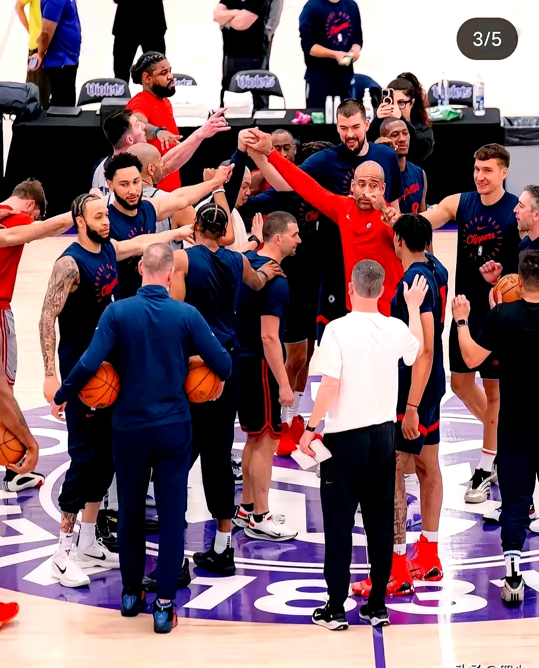 IM体育平台-包含快船核心联手砍下高分，打破历史纪录的词条