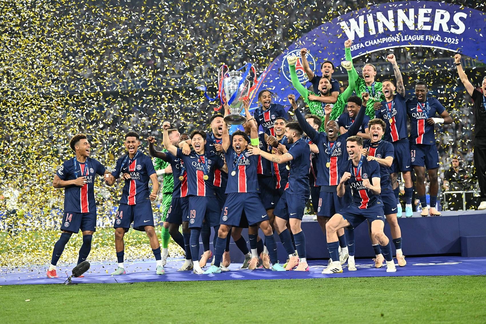 IM体育动画直播通道-皇马连胜晋级八强，成为欧冠夺冠热门