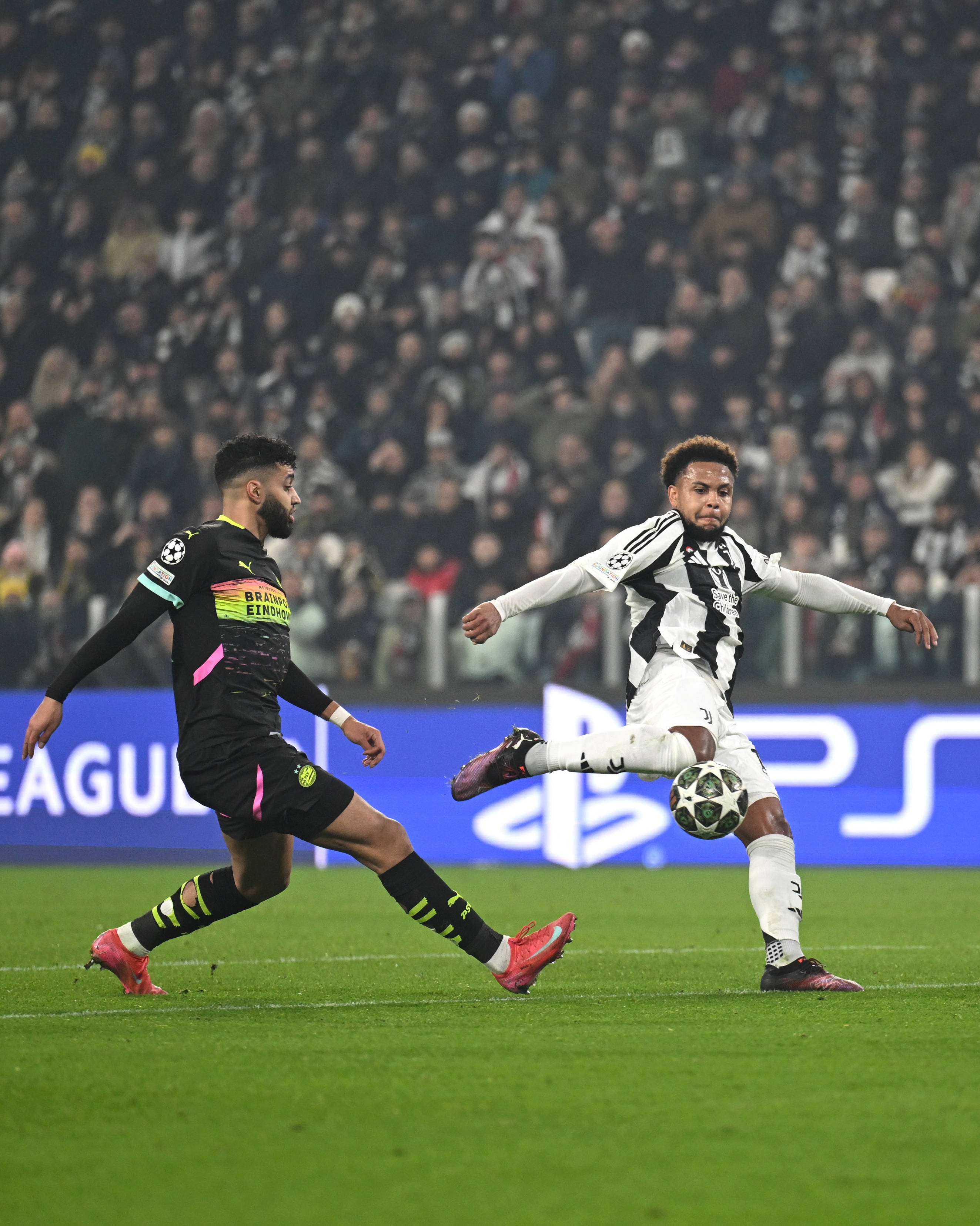 IM体育在线注册-尤文图斯主场大胜,欧冠强赛场等候中的简单介绍