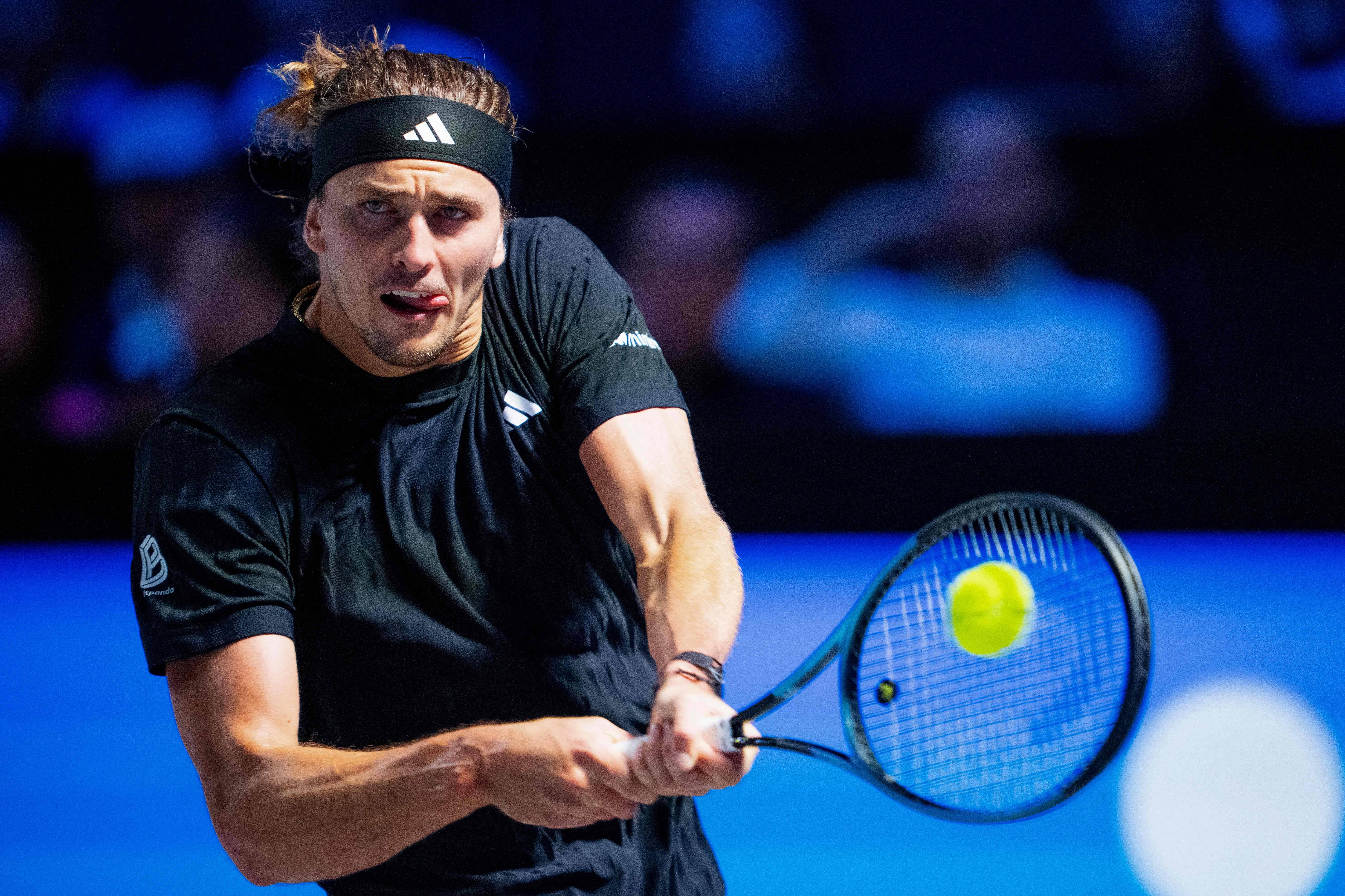 IM体育网页版登录入口-关于日本网球队逆转欧洲网球队，兹维列夫统治全场的信息