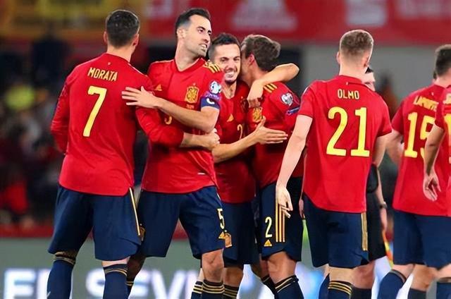 IM体育在线注册-英格兰强势巴西，加维送出助攻