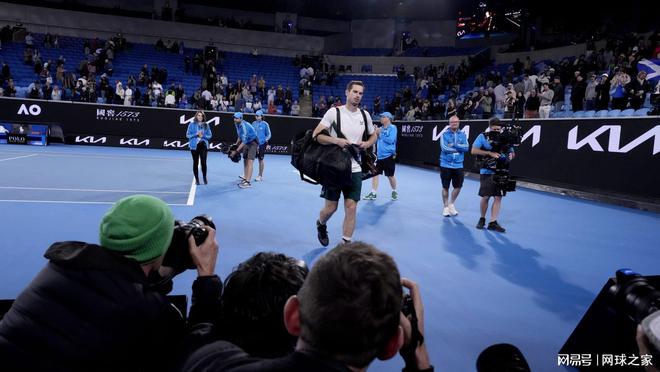 IM体育-澳网鏖战美网，穆雷惊艳四座