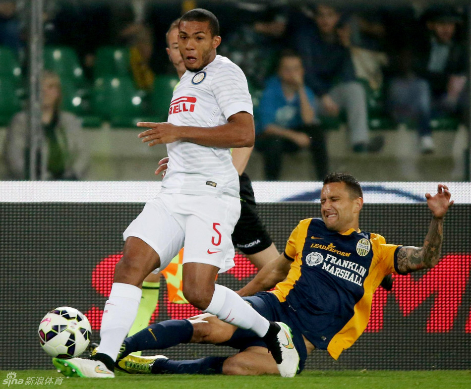 IM体育-包含AC米兰碾压日本，托尼点燃赛场的词条