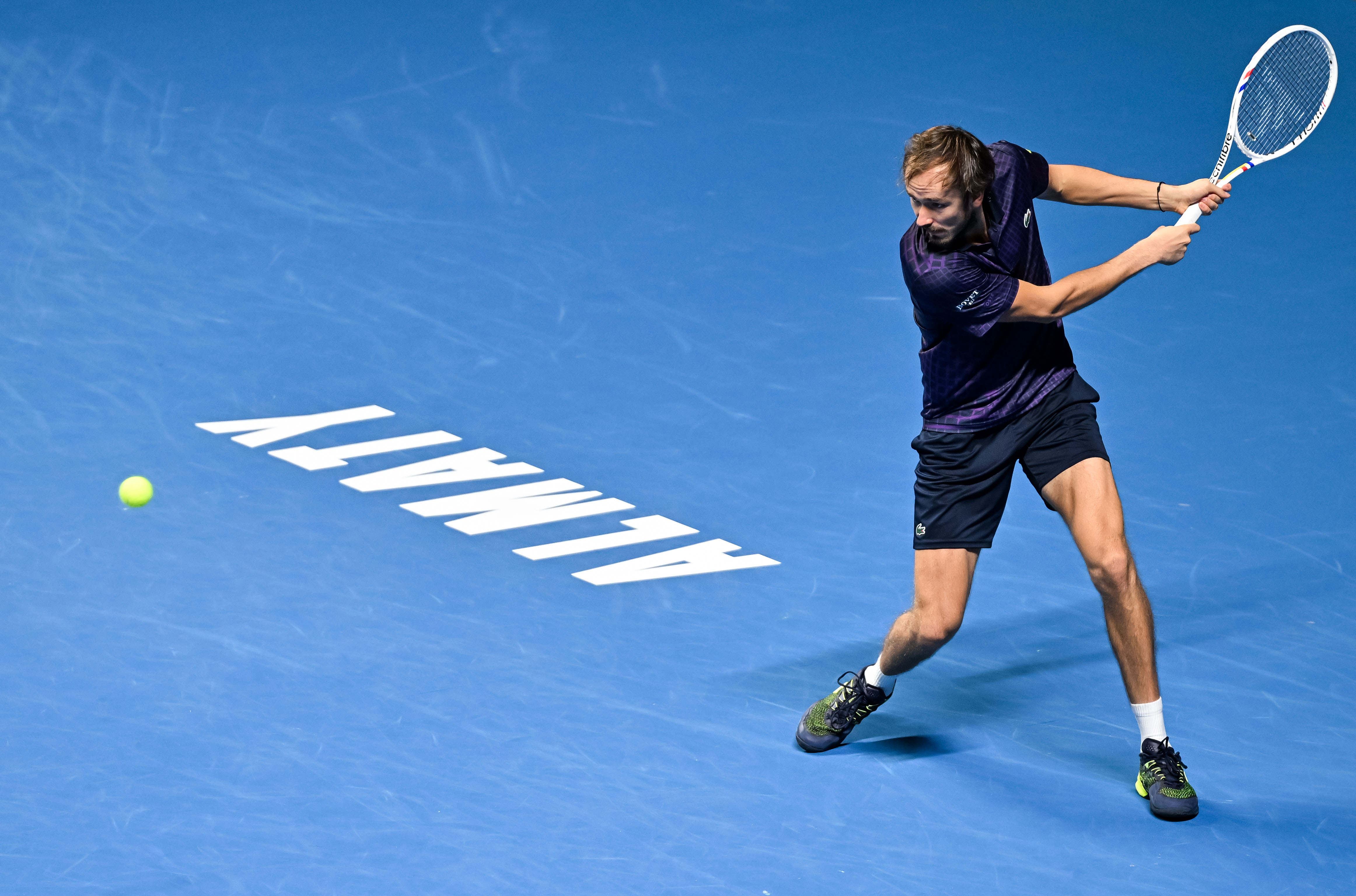 IM Sport-ATP总决赛逆转年终总决赛，梅德韦杰夫统治全场的简单介绍