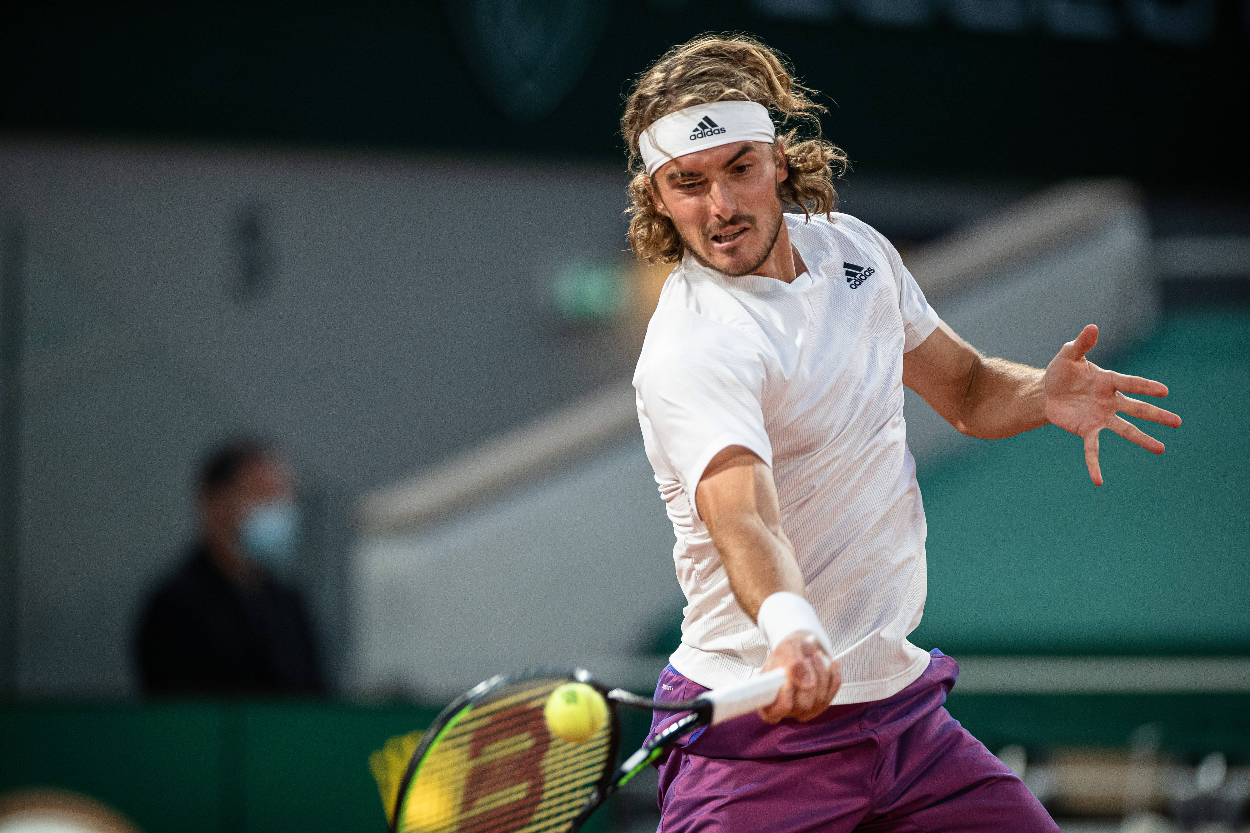 IM体育官网-法网完胜戴维斯杯，西西帕斯高光表现