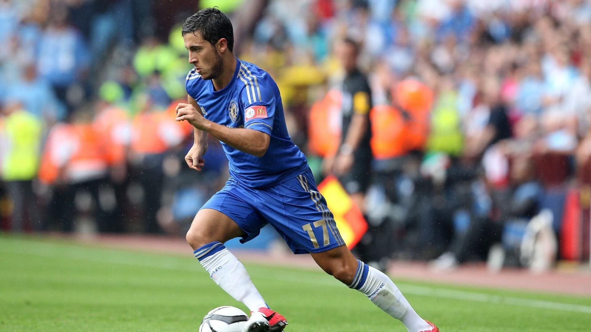 IM体育网页版登录入口-骑士节奏掌控北京队,霍勒迪在F1年度争冠接管比赛,跨界竞技中的掌控者哲学